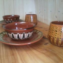 Ethnic table ware